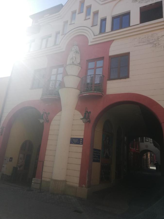 Monelly Apartman Komárno Εξωτερικό φωτογραφία